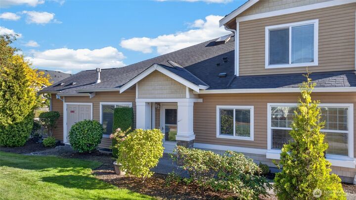 Property Photo: 2514 85th Drive NE Cc1 WA 98258