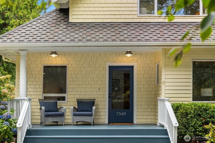 Property Photo: 7349 Madrona Drive NE WA 98110