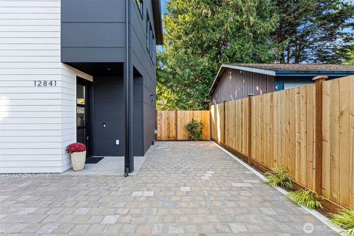 Property Photo: 12841 NE 112th Street WA 98033