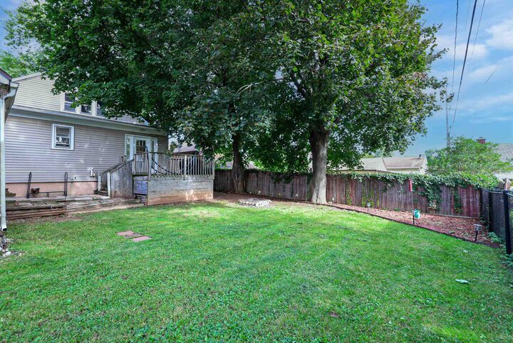 Property Photo:  1000 Lawe Street  WI 54130 
