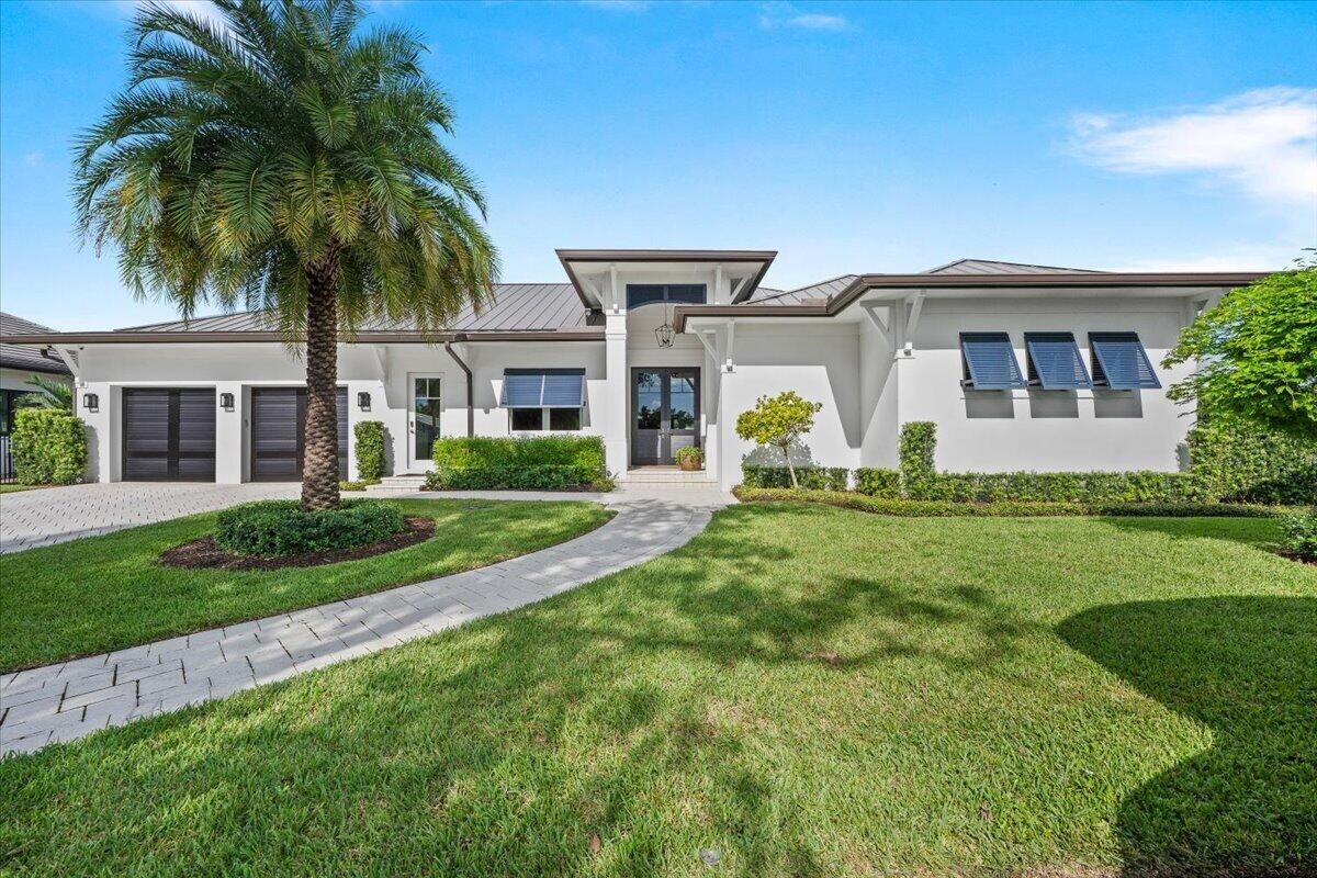 Property Photo: 934 N Loxahatchee Drive FL 33458