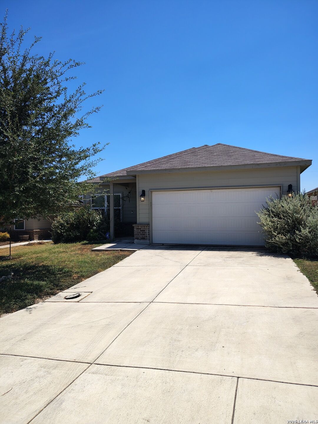 Property Photo:  7120 Quarter Moon  TX 78109 