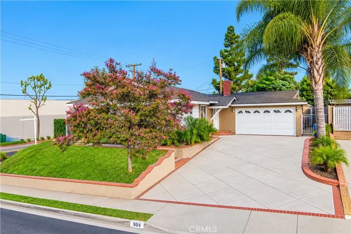 Property Photo: 904 Beech Hill CA 91745