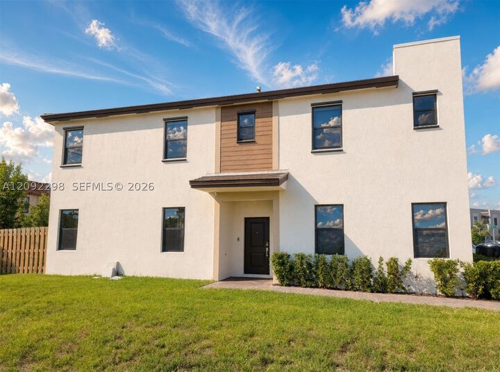 Property Photo:  796 NE 208th Ter 796  FL 33179 