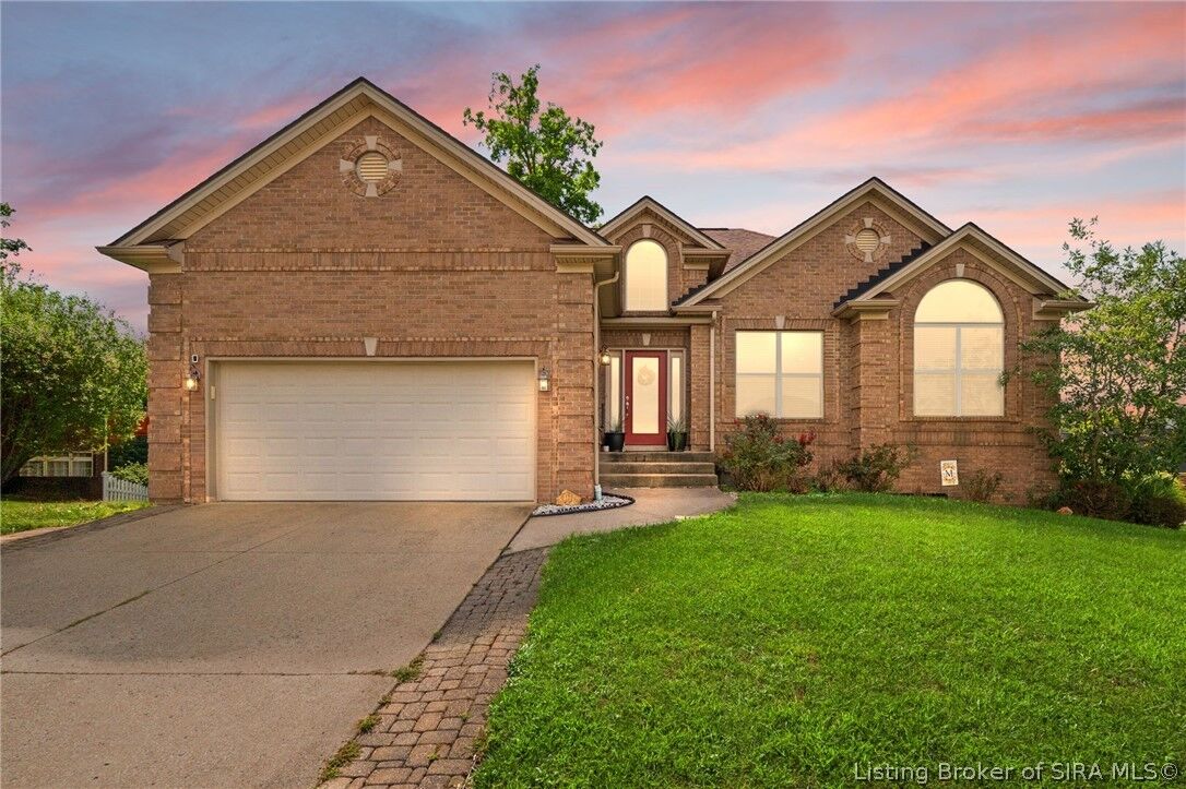 Property Photo: 11530 Yorktown Boulevard IN 47172