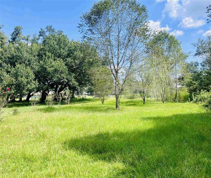 Property Photo: 1902 Jacobson Road LA 70665