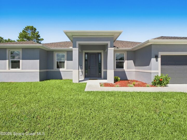 Property Photo:  1667 Tilly Street SE  FL 32909 