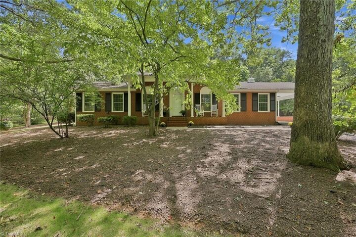 Property Photo:  2036 E Pine Street  NC 27030 