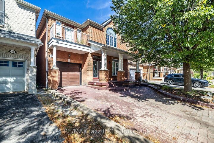 Property Photo:  32 Dent Street  ON L1T 4G1 