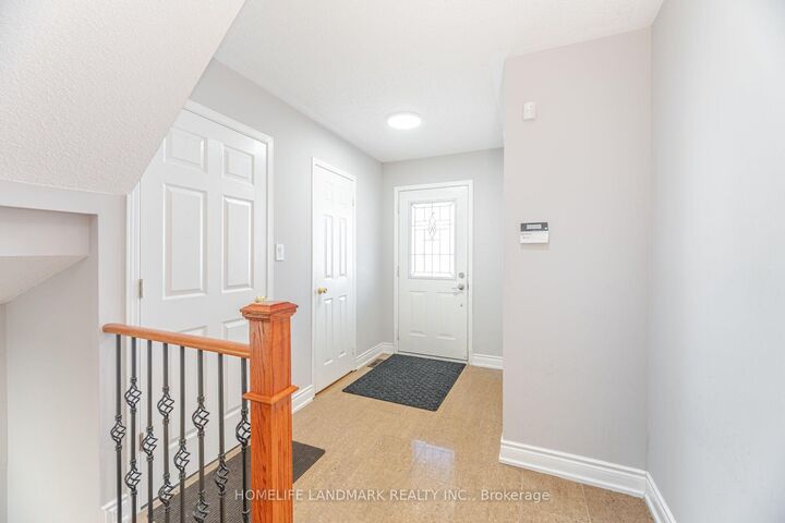 Property Photo:  81 Vessel Crescent Main/Upper  ON M1C 5K6 