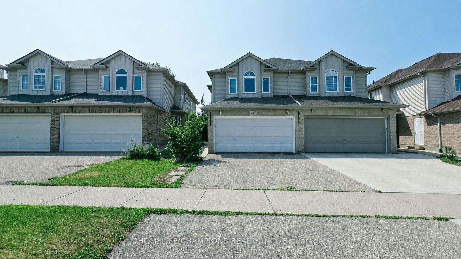 Property Photo: 159 Snowdrop Crescent ON N2E 4G9