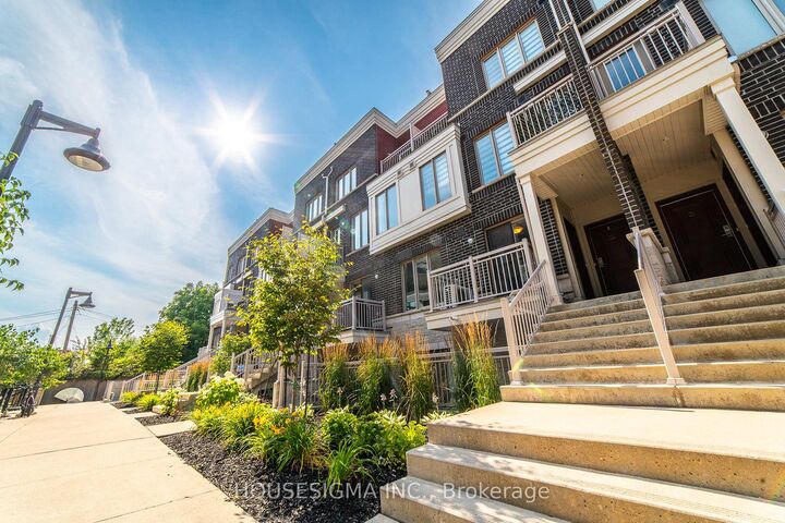 Property Photo: 140 Long Branch Avenue 23 ON M8W 0B1