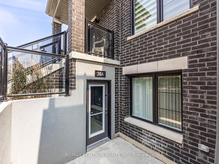 Property Photo:  38A Lookout Drive 16  ON L1C 3K5 