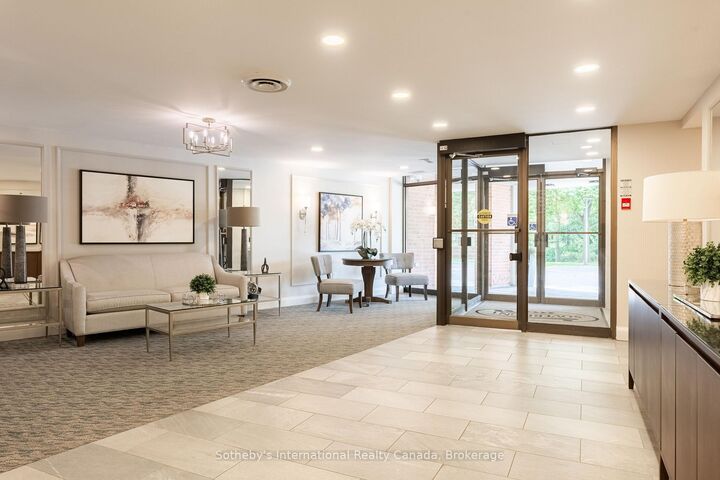 Property Photo: 1230 Marlborough Court 804 ON L6H 3K6