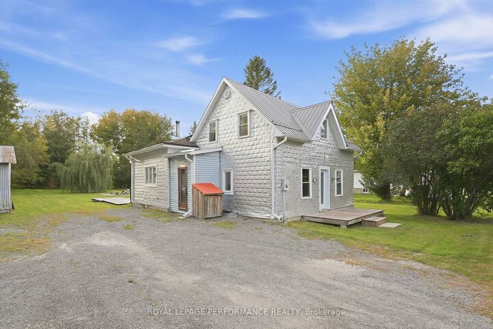 Property Photo:  3156 County 15 Road  ON K0B 1G0 