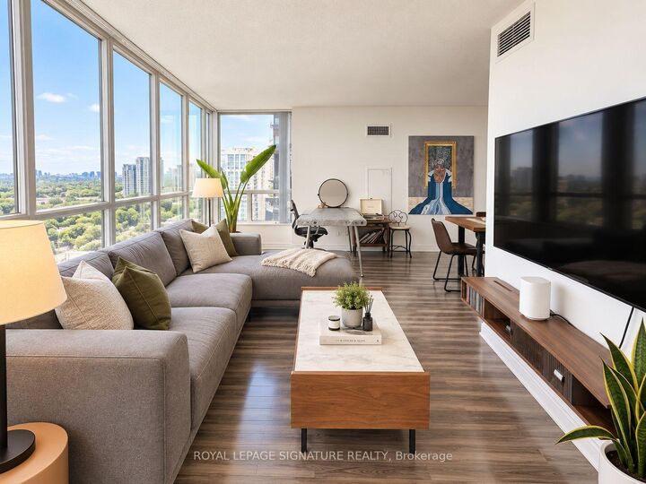 Property Photo: 33 Sheppard Avenue E 2210 ON M2N 7K1