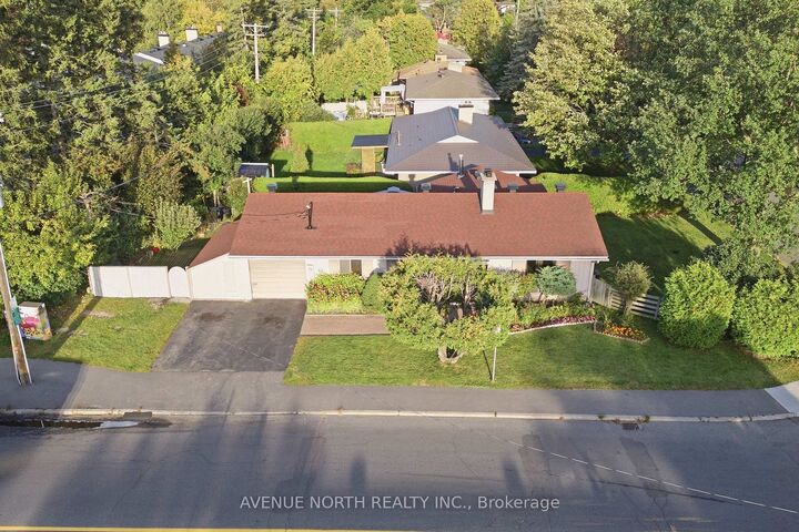 Property Photo:  2617 Flannery Drive  ON K1V 8M4 