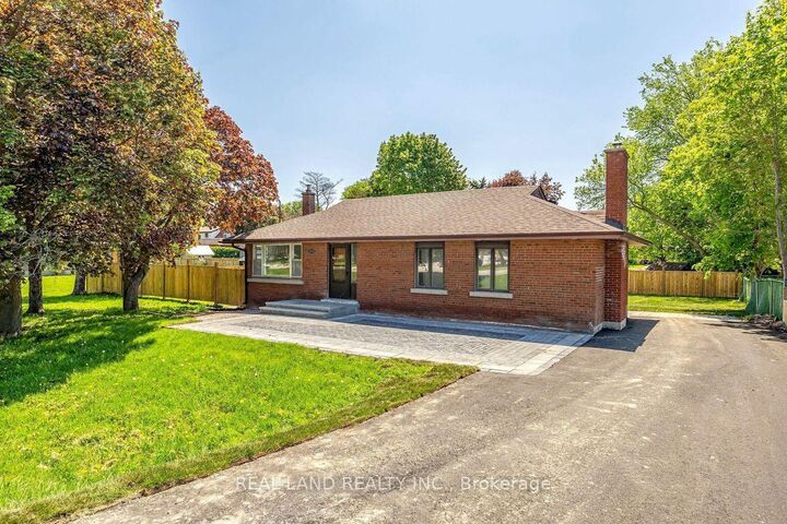 Property Photo:  1753 Mt Albert Road  ON L0G 1V0 