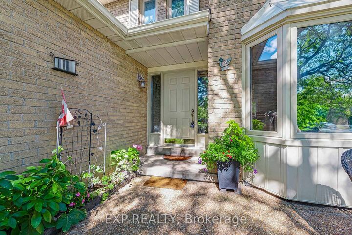 Property Photo:  515 London Road  ON L3Y 6E4 