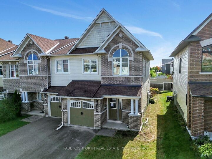 Property Photo:  106 Calvington Avenue  ON K2S 1B9 