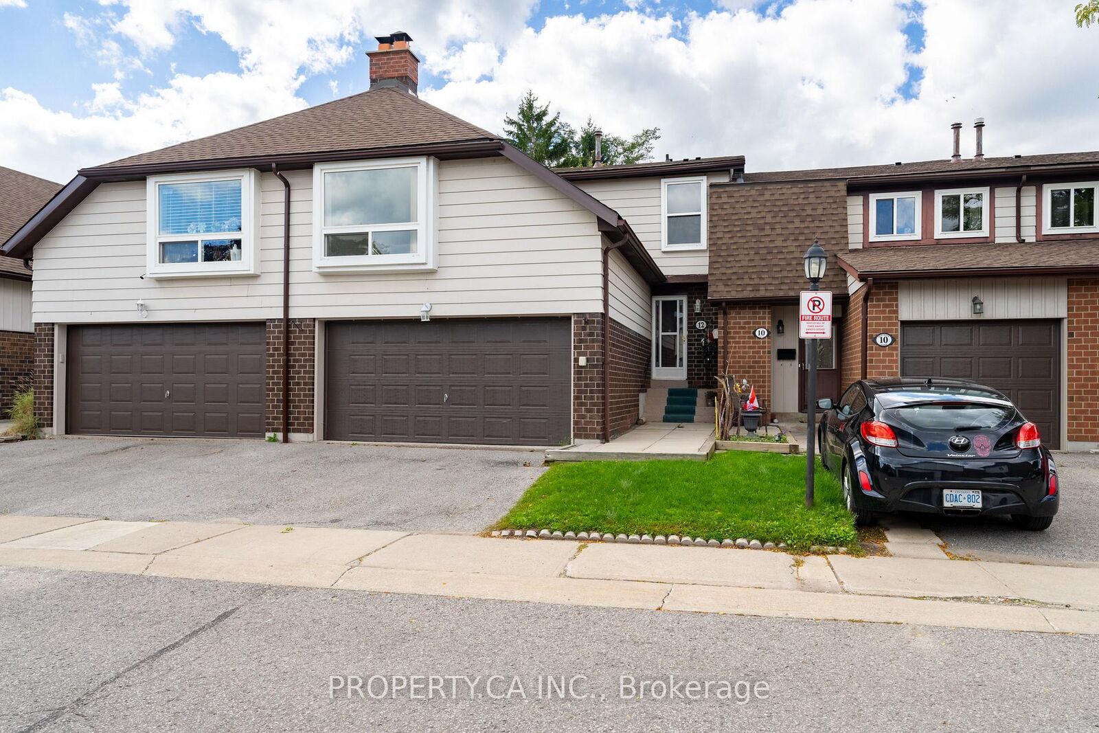 Property Photo:  12 Deeprose Lane  ON L1S 3L6 