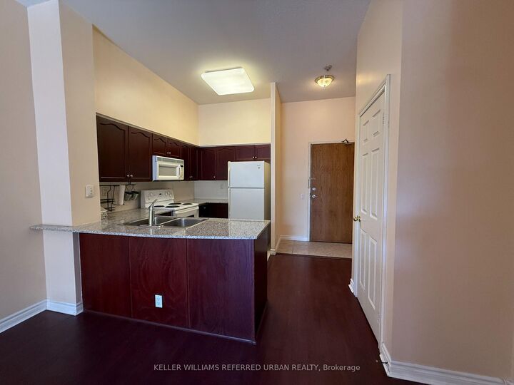 Property Photo:  1720 Eglinton Avenue E 110  ON M4A 2X8 