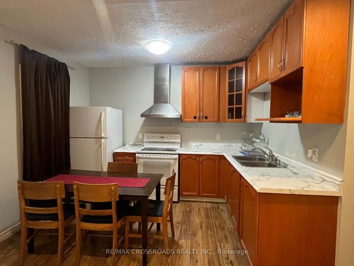 Property Photo:  220 McNaughton Avenue  ON L1H 3B6 