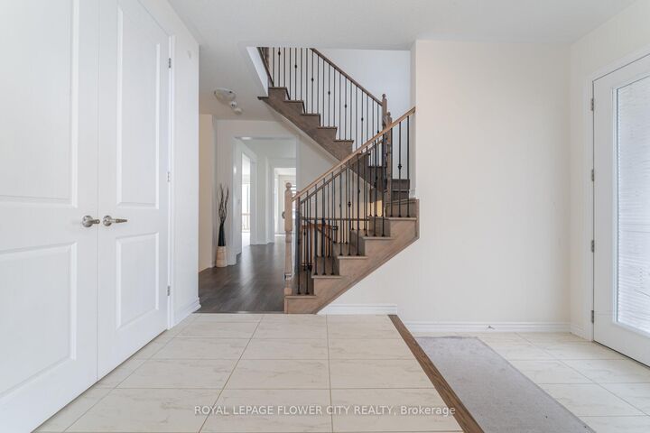 Property Photo:  24 Vincena Road  ON L7C 4M3 