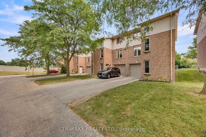 Property Photo: 1855 Aldersbrook Road 35 ON N6G 4R5