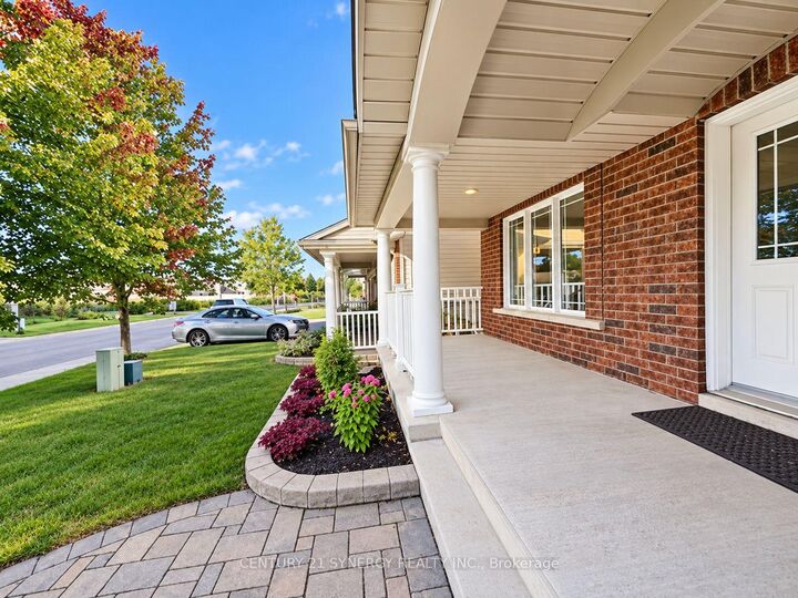 Property Photo:  1075 Goward Drive  ON K2W 0A4 