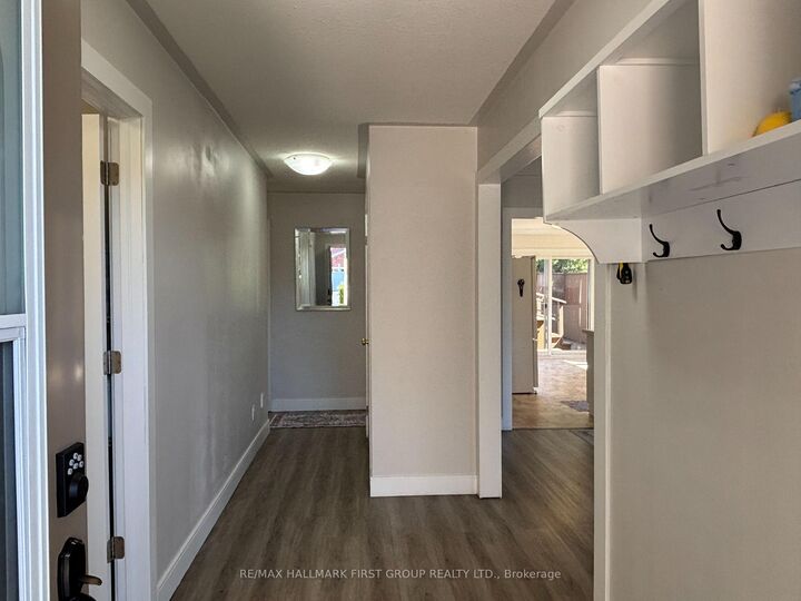Property Photo: 640 Pinewood Drive #Upper ON K9K 1L2