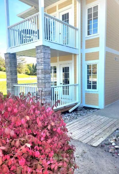 Property Photo:  90 Highland Drive 2072  ON L0L 2L0 