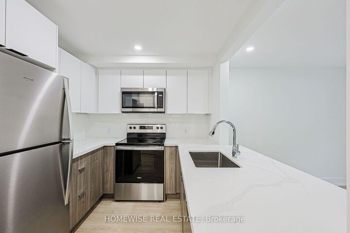 Property Photo:  100 Liberty Street N 2A  ON L1C 2M1 