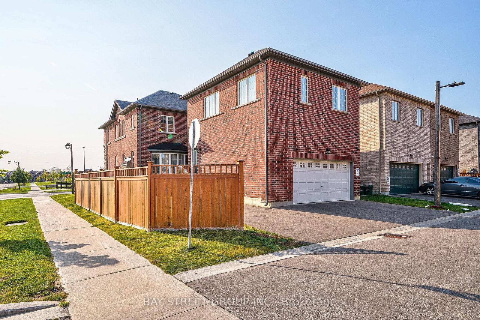 Property Photo: 331 William Forster Road ON L6B 0R1