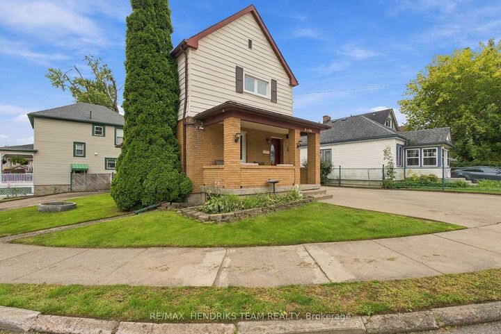 Property Photo:  5196 Ontario Avenue  ON L2E 3S3 