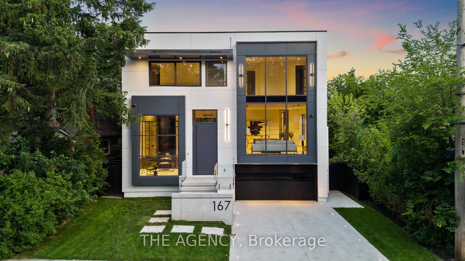 Property Photo: 167 Harlandale Avenue ON M2N 1P5