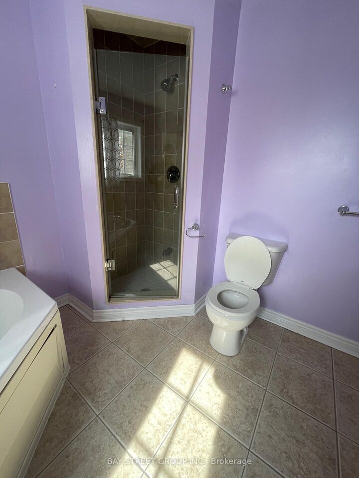Property Photo:  2 Willow Trail Road  ON L6E 1V2 