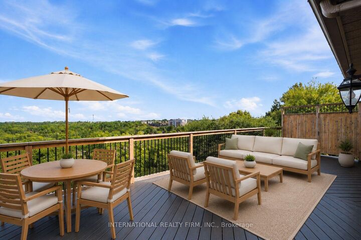 Property Photo:  48 De Rose Avenue  ON L7E 1B4 