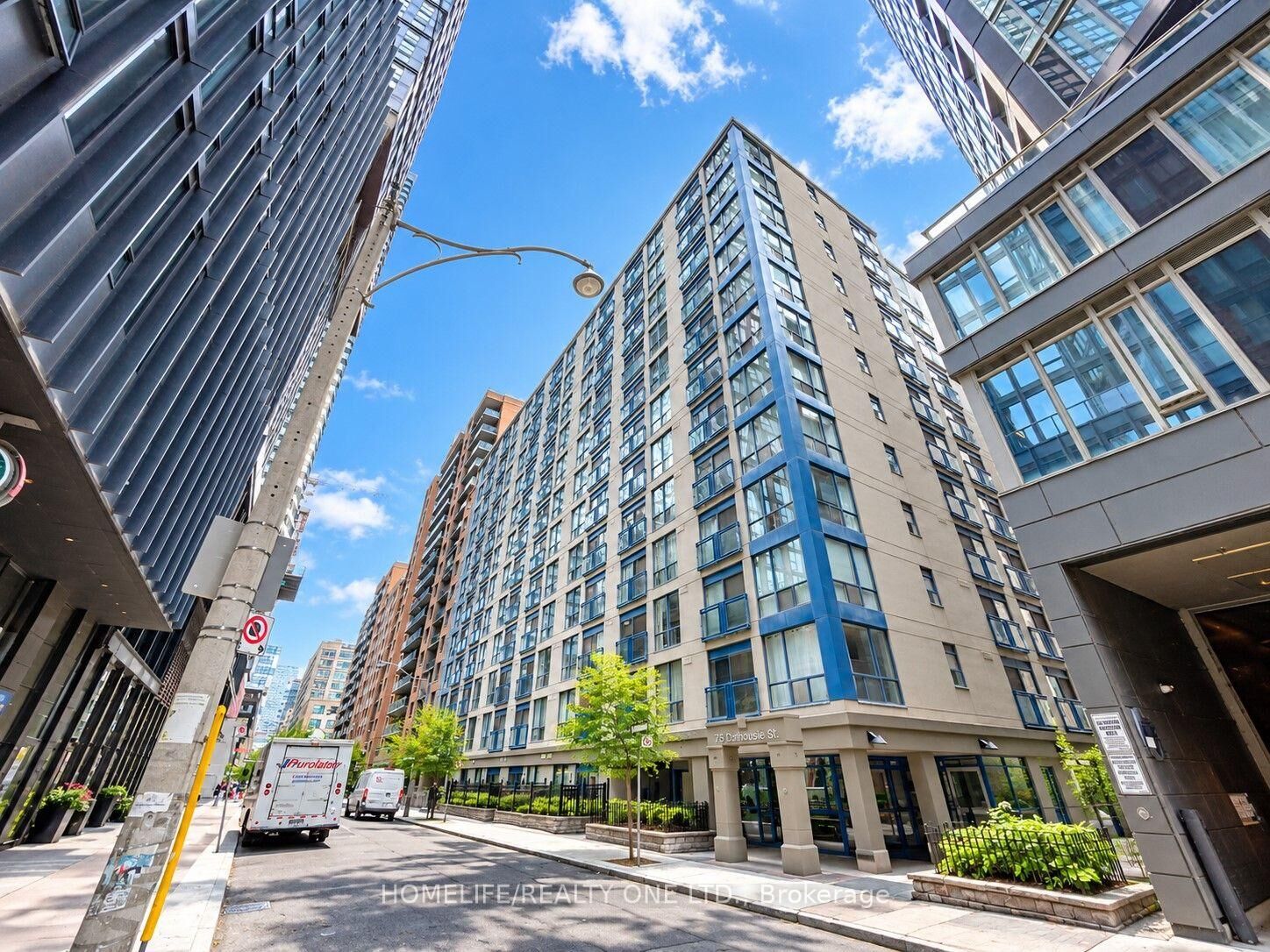 Property Photo: 75 Dalhousie Street 206 ON M5B 2R9