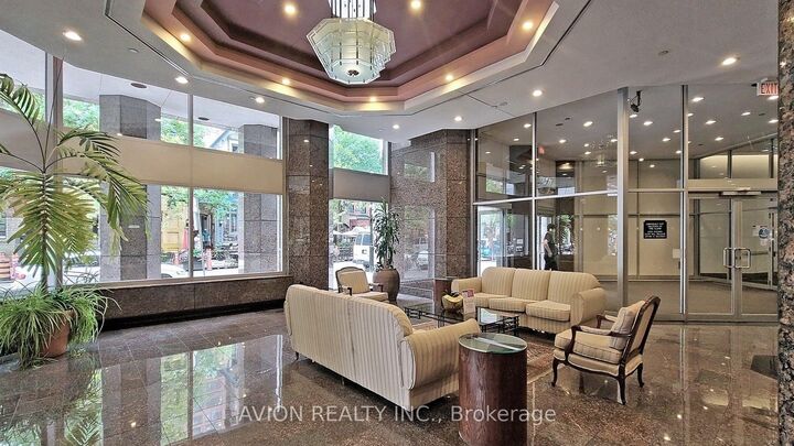 Property Photo:  38 Elm Street 3108  ON M5G 2K5 