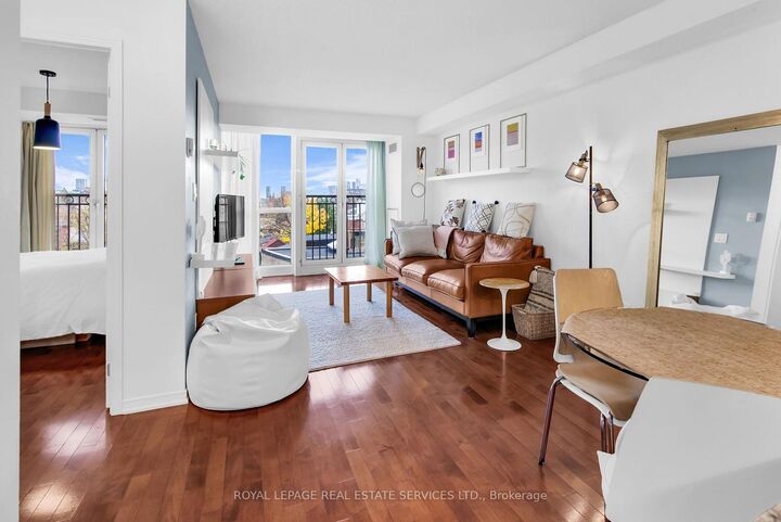Property Photo:  308 Palmerston Avenue 404  ON M6J 3X9 