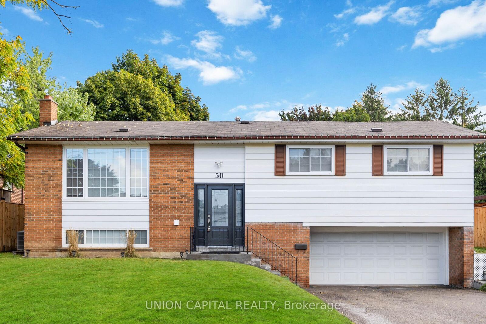 Property Photo:  50 Burningham Crescent Main  ON L1S 6A2 