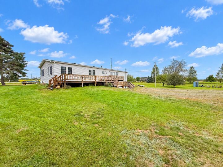 Property Photo:  5303 E Houghton Lake Road  MI 49651 