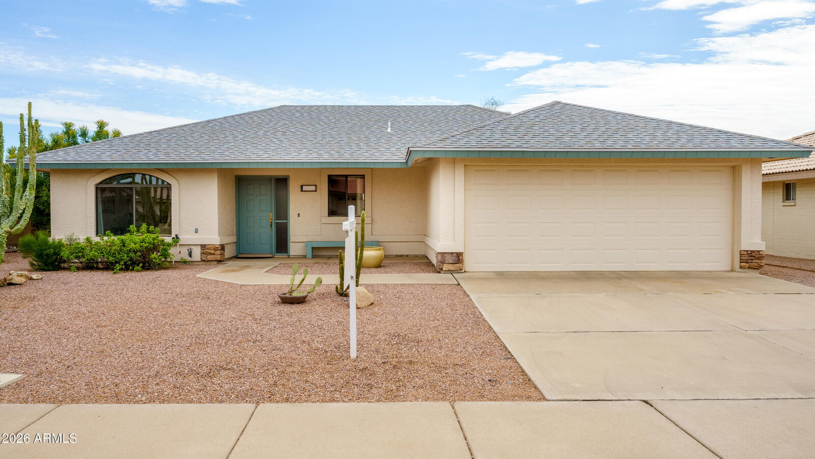 Property Photo: 10857 E Lindner Avenue AZ 85209