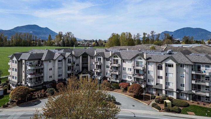 Property Photo:  45520 Knight Road 304  BC V2R 3Z2 