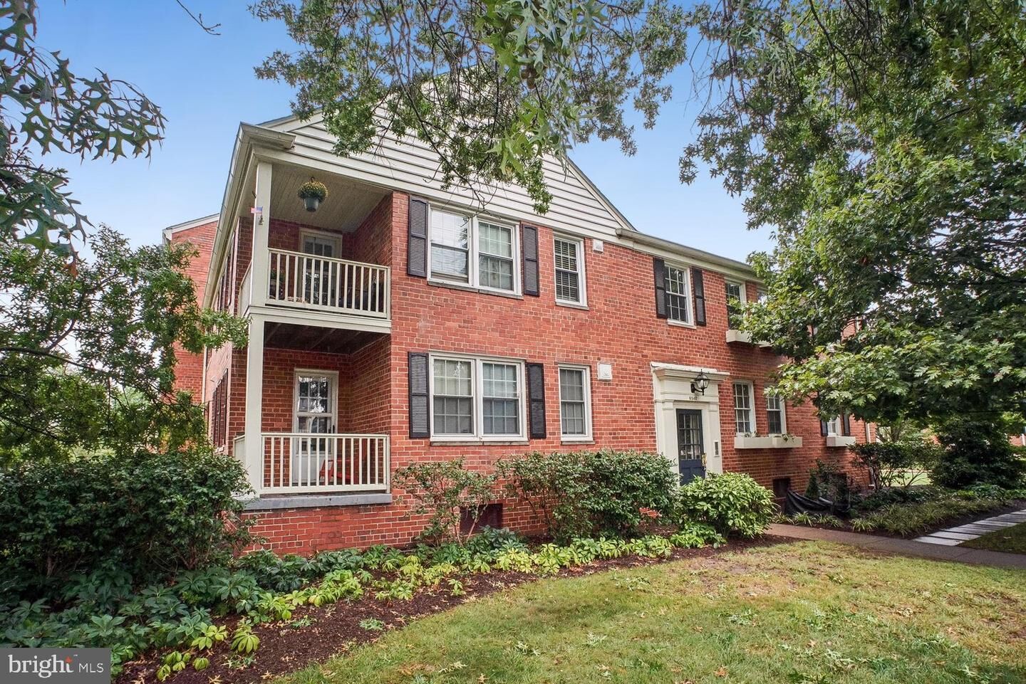 Property Photo:  6540 10th Street B2  VA 22307 