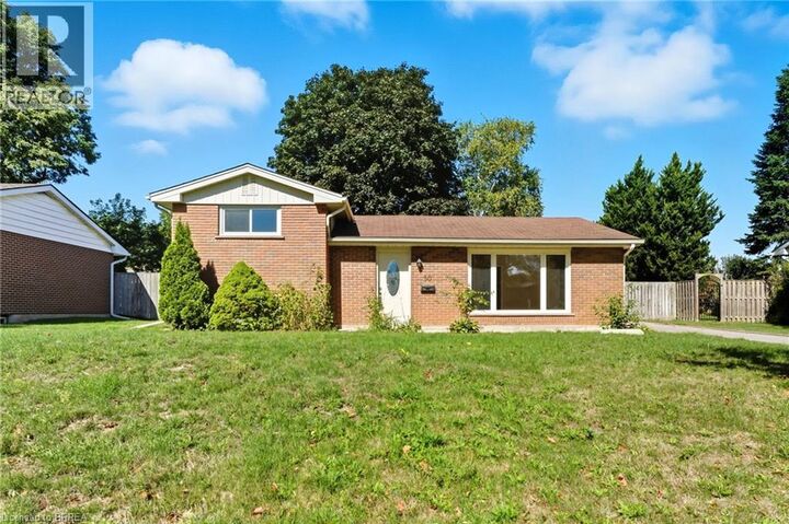 Property Photo:  30 Forsythe Avenue  ON N3R 3L3 