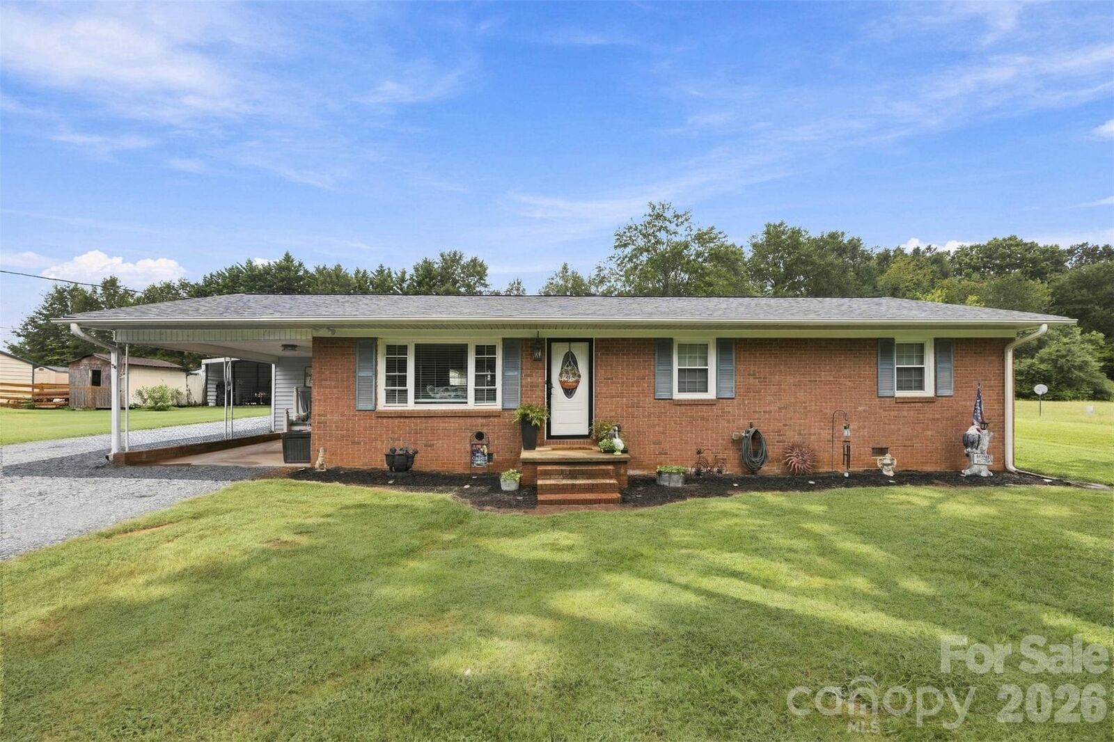 Property Photo:  1207 Scenic Drive  NC 28150 