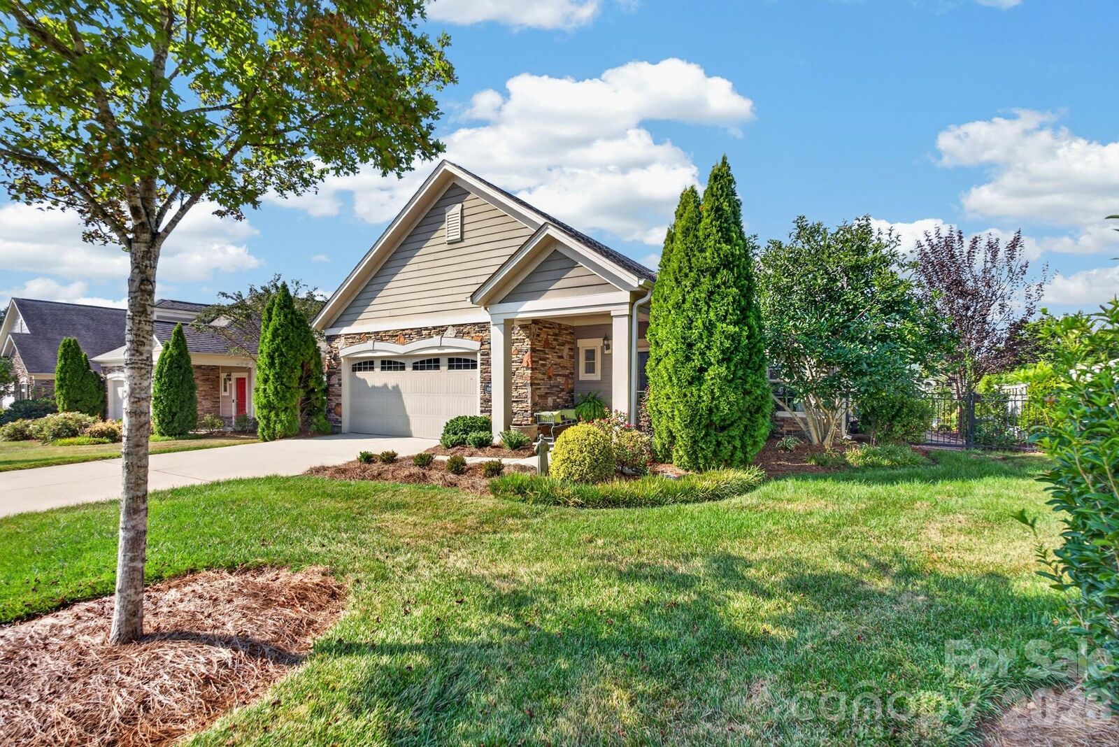 Property Photo:  1313 Haywood Park Drive  NC 28173 