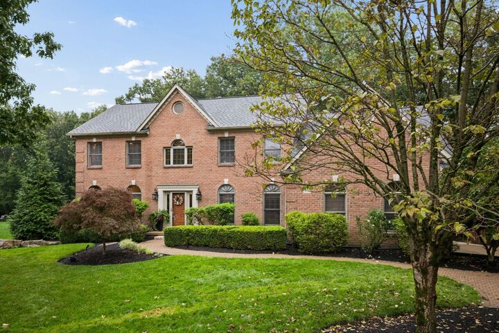 Property Photo: 5690 Cypress Court OH 43082